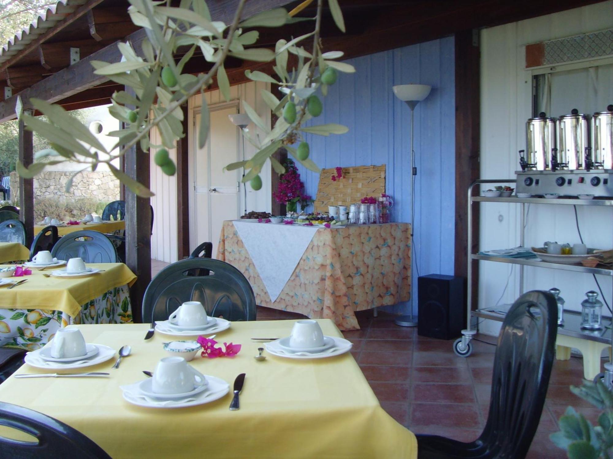 Gasthaus Giardino Di Sicilia SantʼAgata di Militello Exterior foto